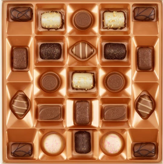 Thorntons Classic Chocolate Box, 262g (Pack of 1) | Assorted Luxury Chocolates for Every Occasion | Perfect for Gifting